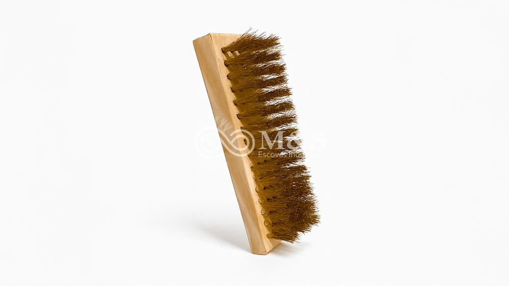 https://imgix.cosmicjs.com/a4fb69d0-8a67-11f0-8af5-6d65ce6e8553-0604-escova-manual.png